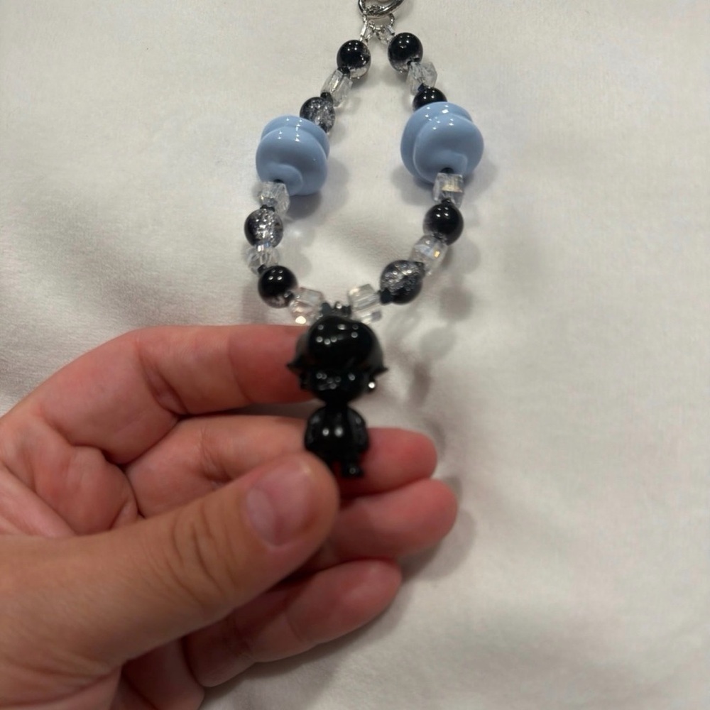 Dimoo pop bean keychain - Picture 3 of 4
